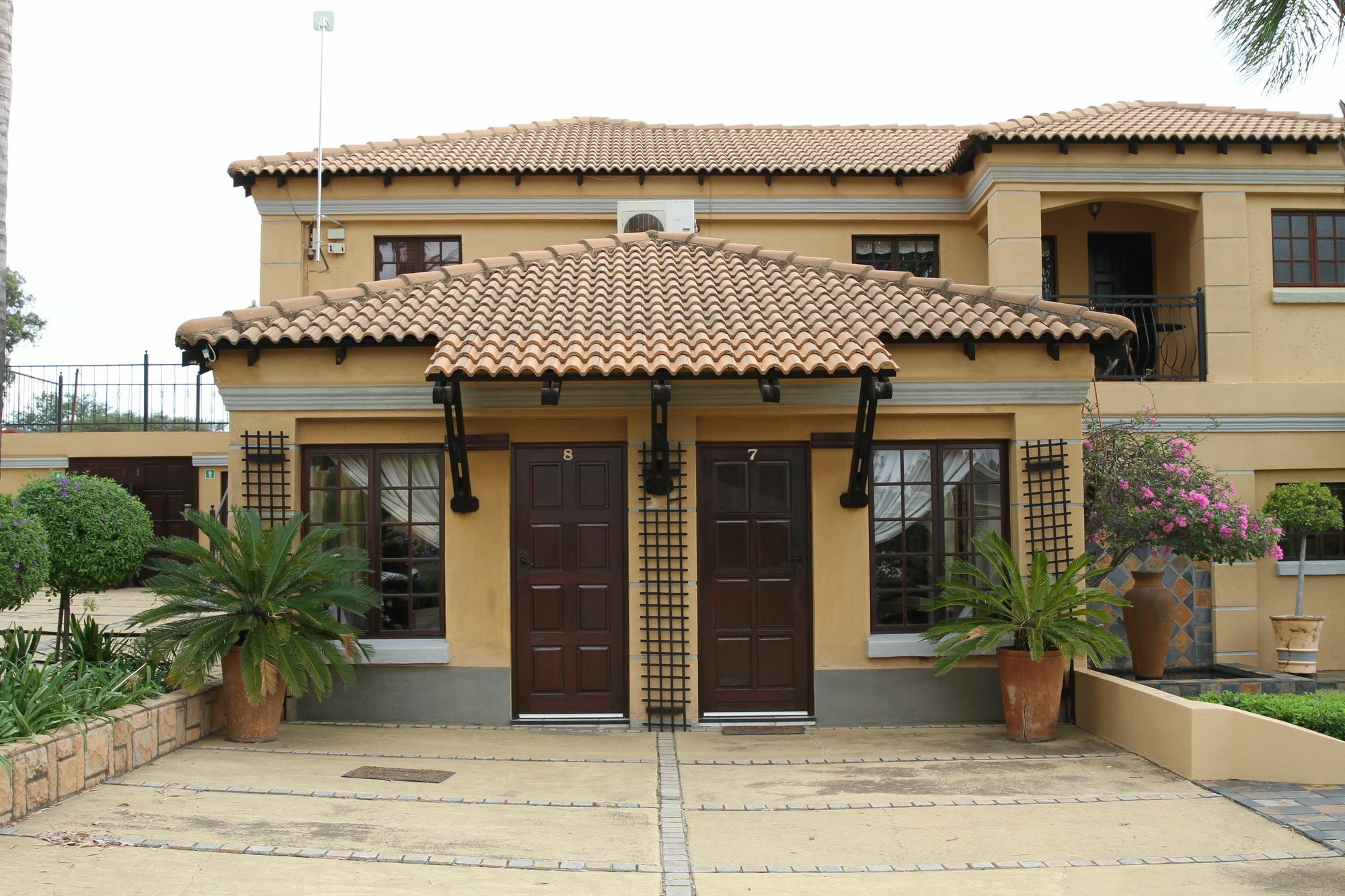La Villa Rosa Midrand Exterior photo